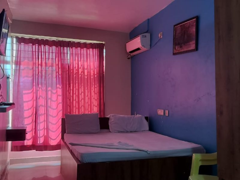 Deluxe AC Room